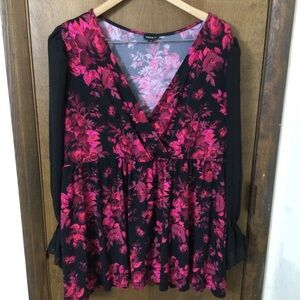 Torrid 3 3X Babydoll Studio Knit Chiffon Sleeves Surplice Top Black/Pink